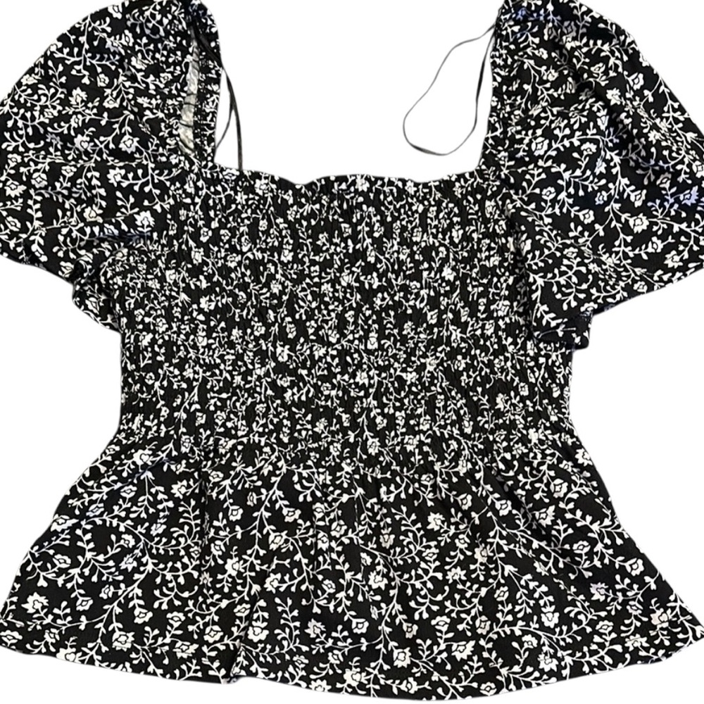 H&M Floral Black and White Women's Top